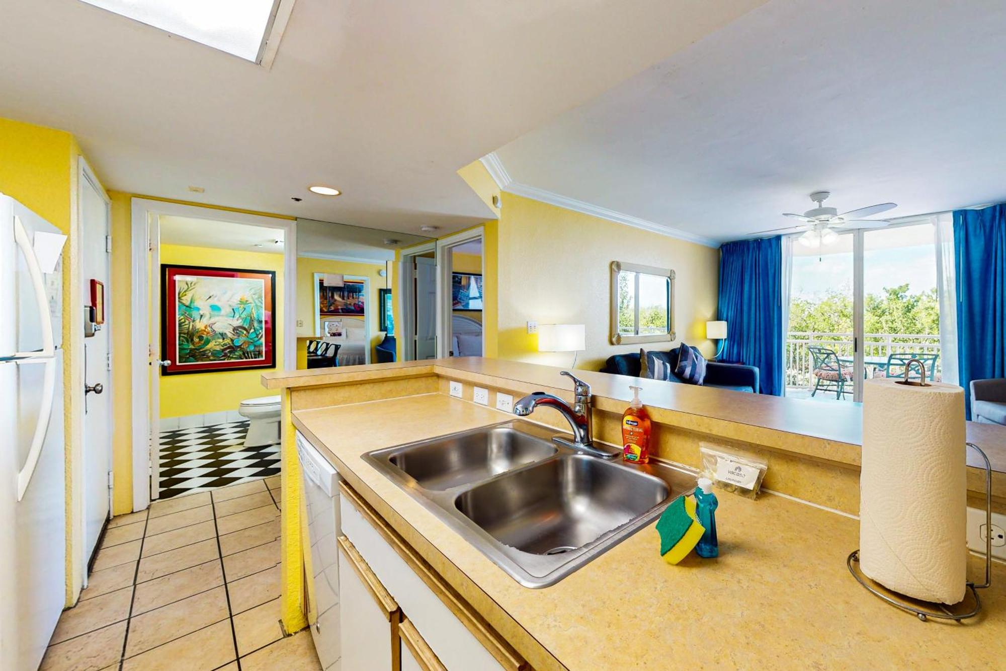 Sunrise Suites Dominican Suite #110 キーウェスト 部屋 写真