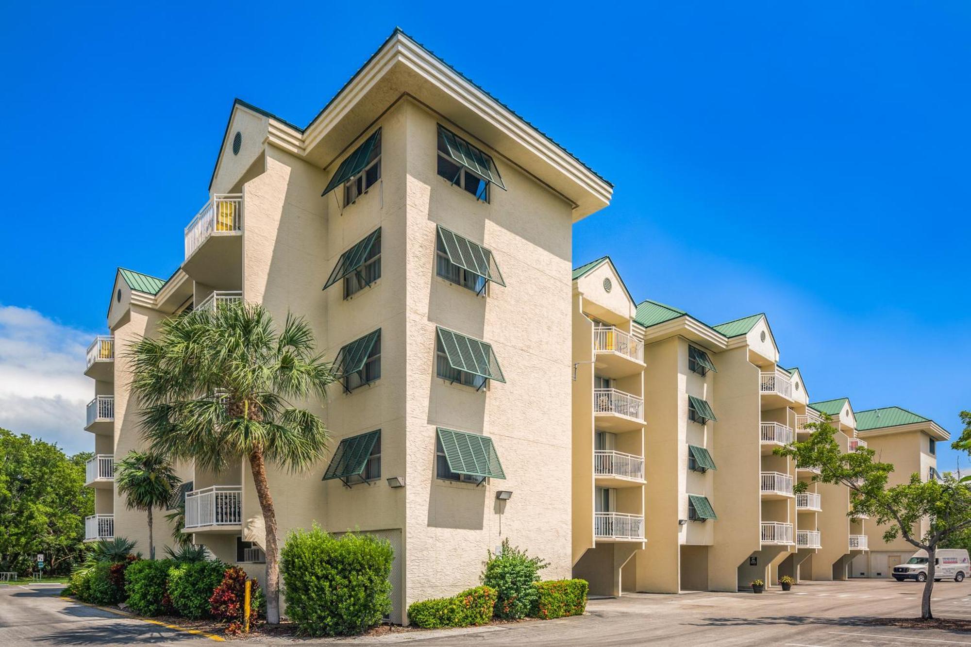 Sunrise Suites Dominican Suite #110 キーウェスト 部屋 写真