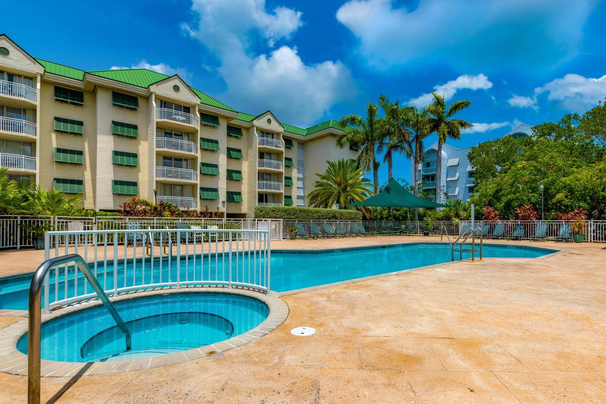 Sunrise Suites Dominican Suite #110 キーウェスト 部屋 写真